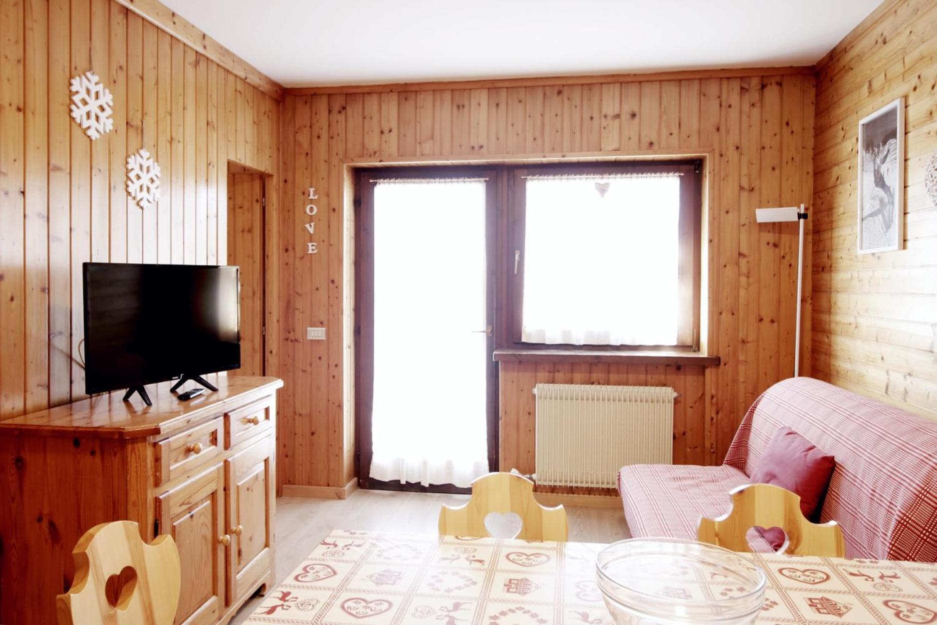 La Tana - Agenzia Dolomiti Affitti Apartment Cavalese Ngoại thất bức ảnh
